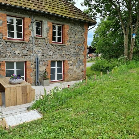 Le Montaurier Apartment Combrailles Екстериор снимка